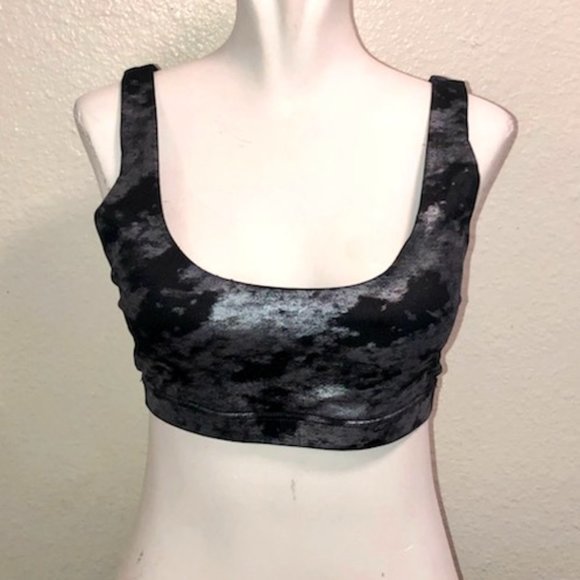 Forever 21 marble printed sports bra - Picture 1 of 10